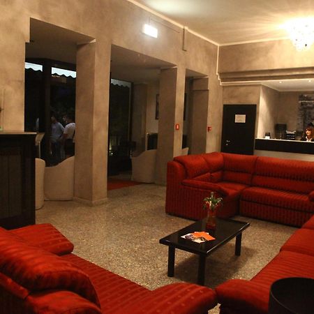 Hotel Pineta Cagli Kültér fotó
