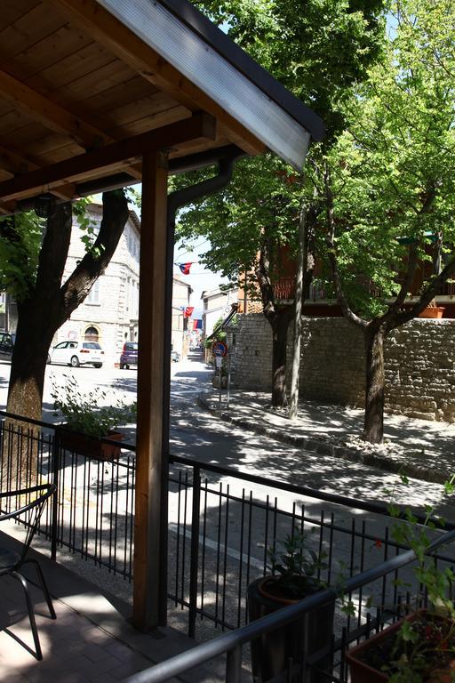 Hotel Pineta Cagli Kültér fotó